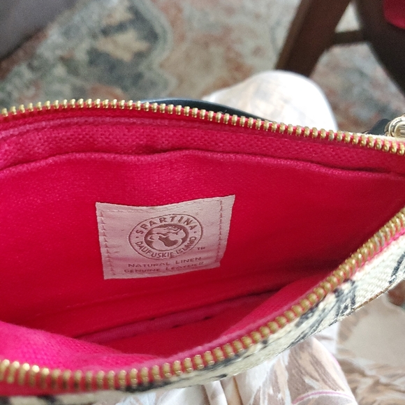 Wristlet - Picture 4 of 4